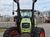 Tractor Claas Celtis 456 met voorlader