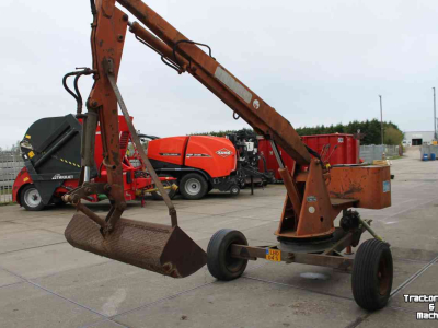 Excavator mobile Argenterio A77 Getrokken kraan graafmachine brede baggerbak slootbak