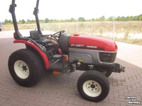 Horticultural Tractors Yanmar YANMAR EF227 | 320 DRAAIRUEN | 2006
