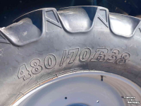 Tractor Deutz-Fahr 6140 agrotron met voorlader