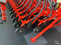 Seed Drill Combination Kubota PH2301 rotorkopeg - SD2301 MPPH230 Zaaimachine  Kverneland