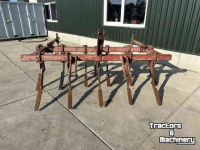 Cultivator Cappon vaste tand met loopwielen