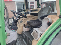 Tractor Fendt 211 VARIO