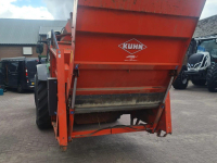 Straw spreader for boxes Kuhn PRIMOR 2060H STROSTROOIER