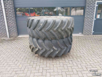 Wheels, Tyres, Rims & Dual spacers Case-IH Wielen met 650/65 R38 Goodyear banden
