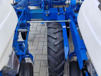 Seed drill Monosem NG Plus 4DT 6 rijen