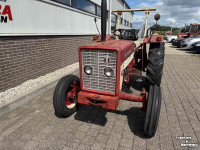Tractor International 323
