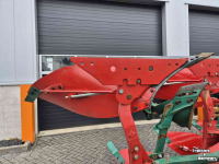Ploughs Kverneland LB 100-200 wentelploeg NIEUWE SLIJTDELEN