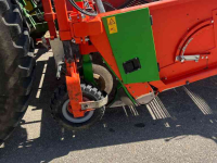 Onion harvester Holaras UM 300F / UR285