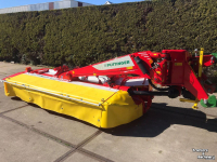 Mower Pottinger Novacat 302