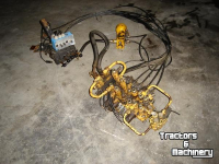 Diverse used spare-parts  servo besturing van een s machine