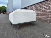 Diverse used spare-parts Bema Watertank / Watervoorraadtank / Watervat / Waterbuffer 200 ltr