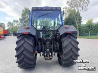 Tractor Valtra 8550 Hitech (koppelings/transmissie schade)