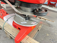 Fertilizer spreader  Primo M 332 Kunstmeststrooier