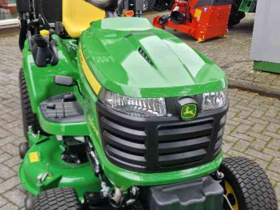 Ride-on mower John Deere X950R