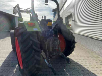 Tractor Claas Axos 340 tractor met Stoll voorlader