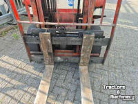 Forklift Nissan 2,5 ton lpg