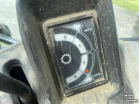 Tractor New Holland T6030 + STOLL ROBUST FR.LDR.