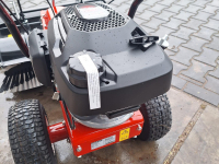Sweeper  Tielburger veegmachine