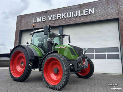 Tractor Fendt 300 S4/G4