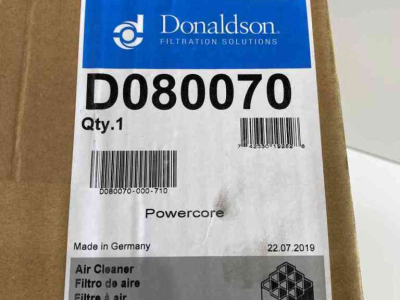 Diverse new spare-parts  Donaldson D080070 luchtfilter
