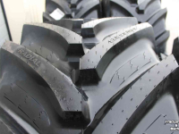 Wheels, Tyres, Rims & Dual spacers BKT 540/65R28 Agrimax RT657 trekkerbanden tractorbanden voorbanden