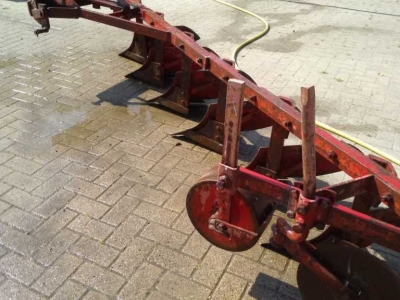 Ploughs Cappon Stoppelploeg Kantploeg Afhaalploeg
