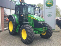 Tractor John Deere 6120M