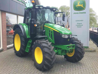 Tractor John Deere 6120M
