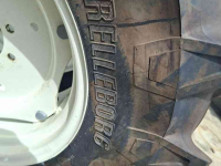 Wheels, Tyres, Rims & Dual spacers BKT 380/70R24