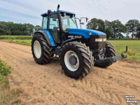 Tractor New Holland 8360