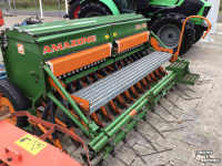 Seed drill Amazone D9-30 Special (29 rijen)