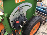Seed drill Amazone D9-30 Special (29 rijen)