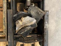Used parts for tractors Case-IH trekhaakframe, kipperknobbel, pitonfix en verstelbare boventrekhaak van JXU (New Holland TL/TLA)