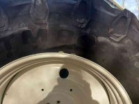 Wheels, Tyres, Rims & Dual spacers Trelleborg 600/65R38