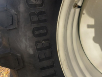 Wheels, Tyres, Rims & Dual spacers Trelleborg  BANDEN 600/65R38