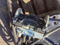 Tractor Valtra Voorlader consoles