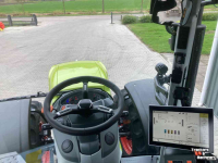 Tractor Claas Axion 830 C-Matic First Claas