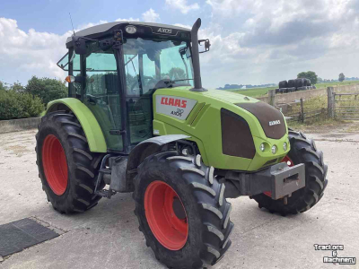 Tractor Claas Axos 310