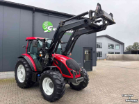 Tractor Valtra A94 Hitech