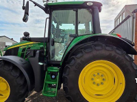 Tractor John Deere 6120M CommandQuad Plus