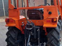 Small-track Tractor Holder 860