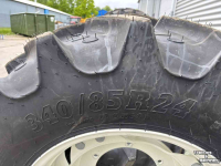 Wheels, Tyres, Rims & Dual spacers BKT Agrimax Banden 420/85R34 en 340/85R24 Verstelbare Velgen
