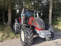Tractor Valtra T174
