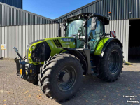 Tractor Claas Arion 660