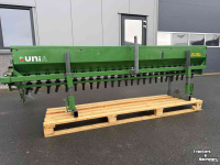 Seed drill Unia P25