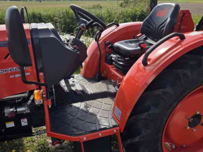 Tractor Kioti DK 6020 Hydro shuttle met machine aanbieding Concept Agri