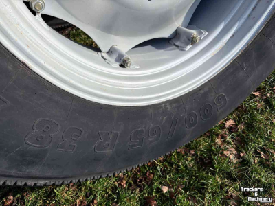 Wheels, Tyres, Rims & Dual spacers Michelin 600/65R38 - 480/65R28