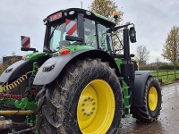 Tractor John Deere 6M220