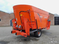 Feed mixer Kuhn 2070 voermengwagen